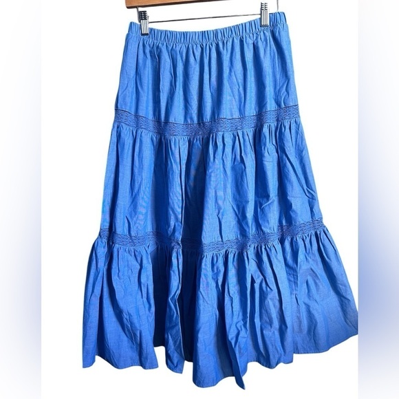 Francesca’s Dora Crochet Midi Skirt Size: M - Picture 2 of 8